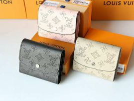Picture of LV Wallets _SKUfw127623436fw